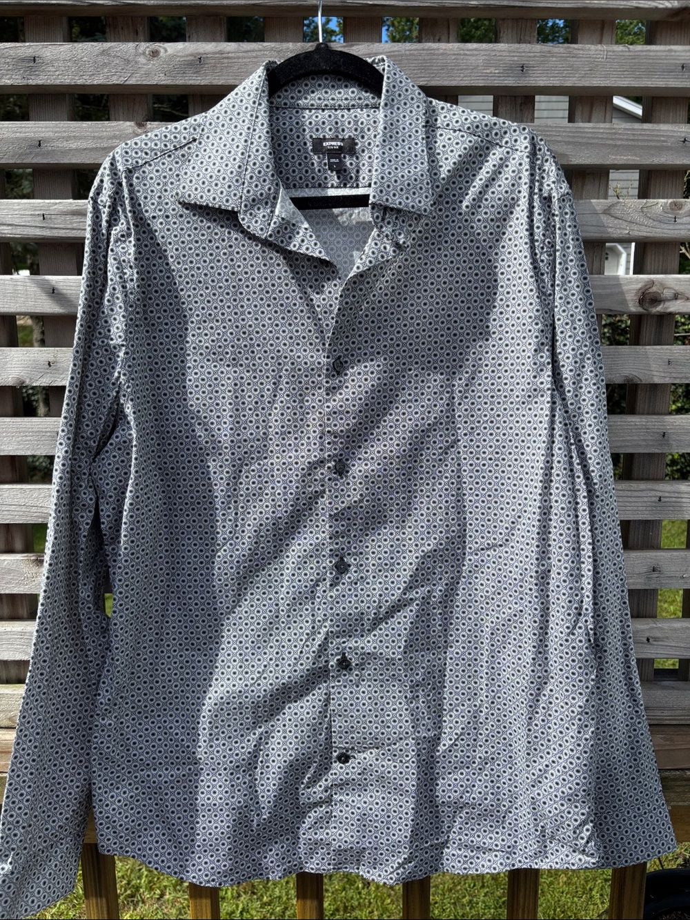 Express Men's Black & White Geometric Button-Down Shirt